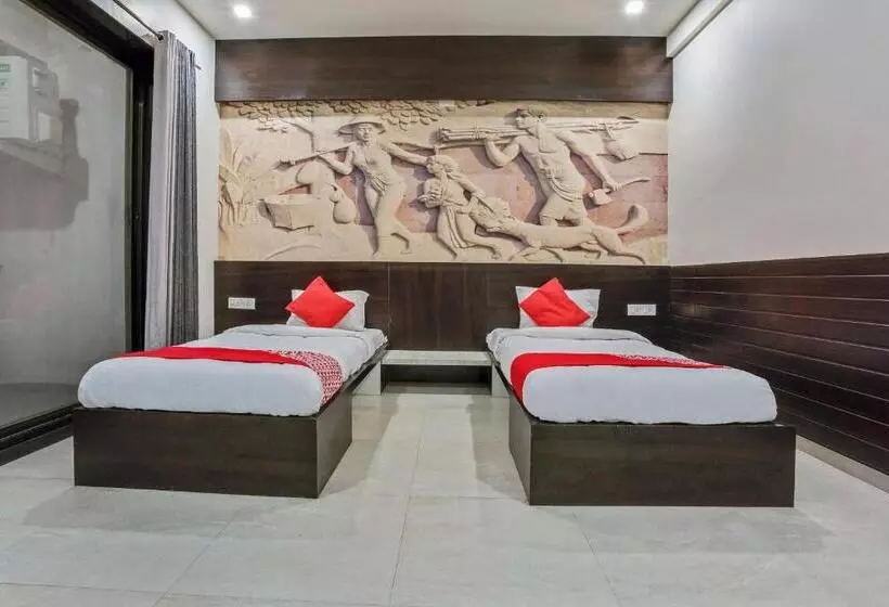 Hotelli O Siddhivinayak Grand