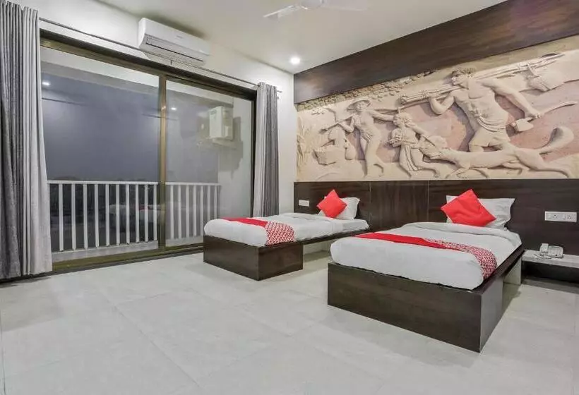 Hotelli O Siddhivinayak Grand