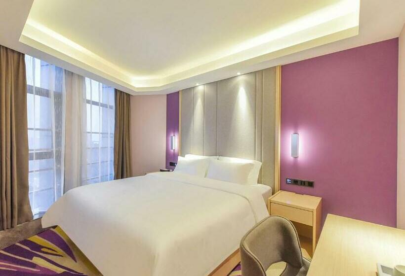 Lavande Hotel Chongqing Nanping Pedestrian Street Convention And Exhibition Center