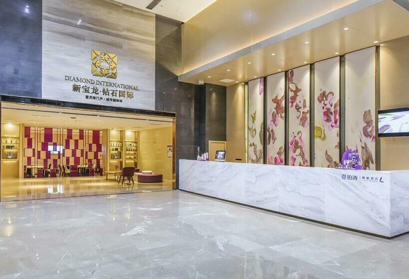 Lavande Hotel Chongqing Nanping Pedestrian Street Convention And Exhibition Center