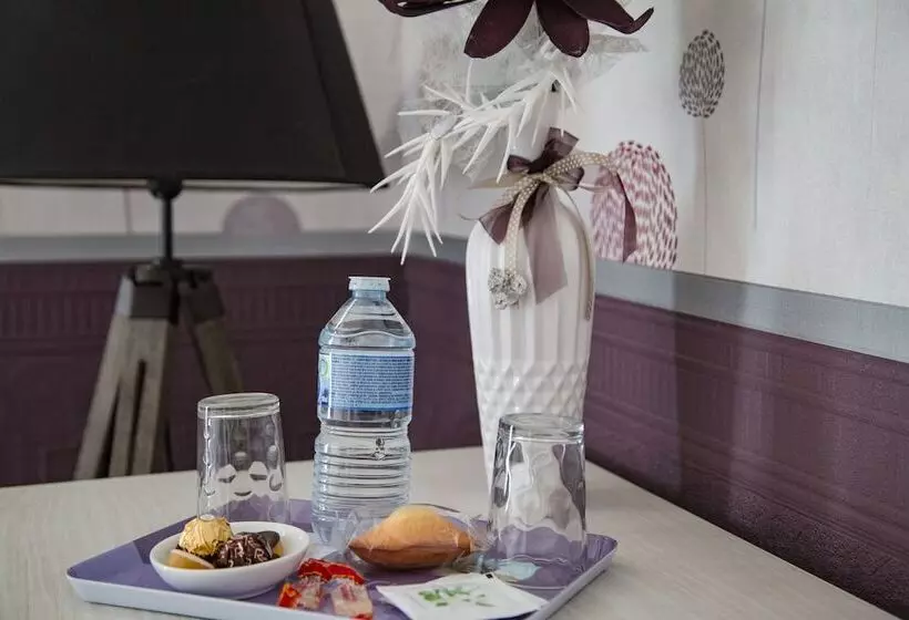 Majatalo Au Caprice De L Atre