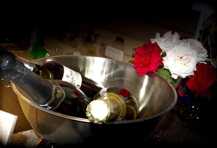 Pensiune Casa La Flori