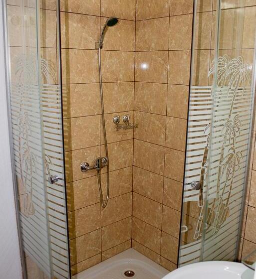 Pensiune Casa La Flori