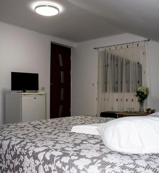 Pensiune Casa La Flori