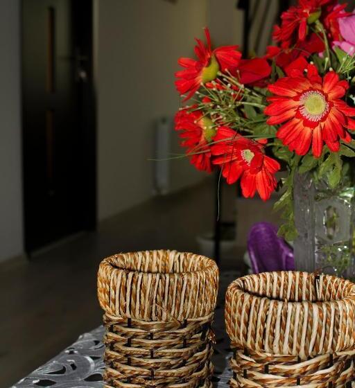 Pensiune Casa La Flori