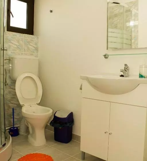 پانسیون Casa La Flori