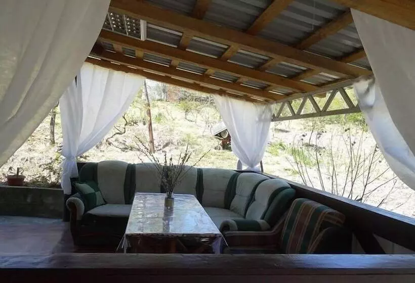 Majatalo Guest House Lastochka