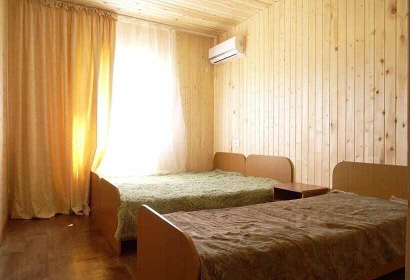 פנסיון Guest House Lastochka