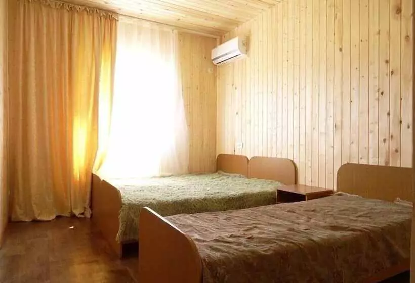 Majatalo Guest House Lastochka