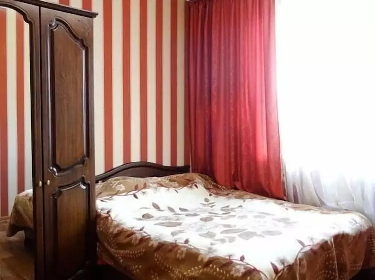 Majatalo Guest House Lastochka