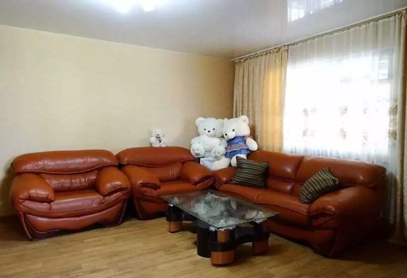 Majatalo Guest House Lastochka