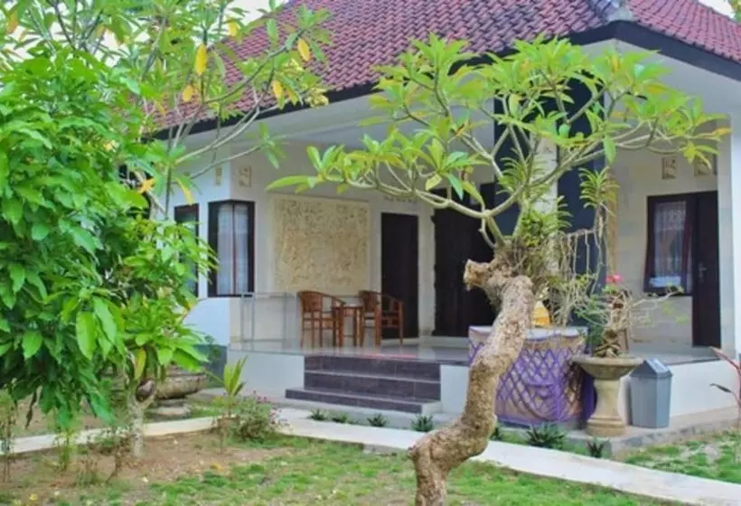 Majatalo Nyuh Kadah Guest House