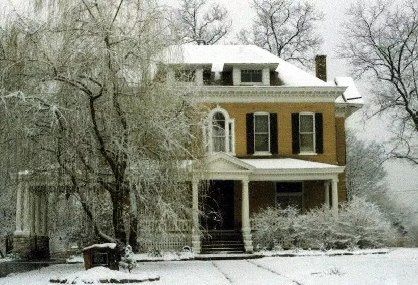 Beall Mansion An Elegant Bed & Breakfast Inn