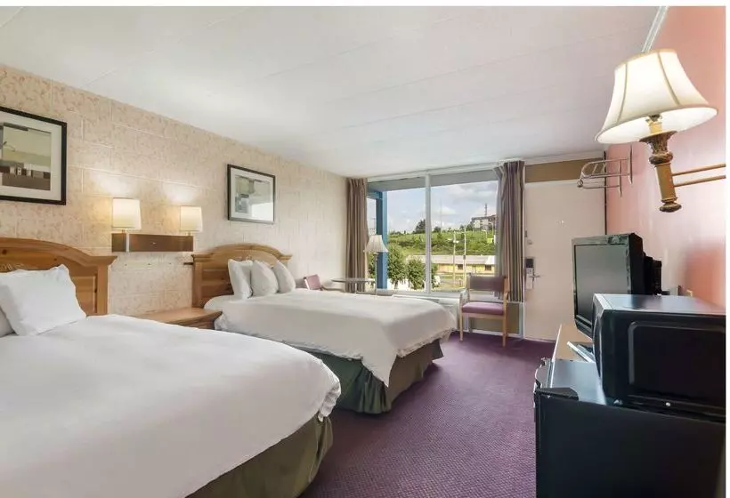 Отель Americas Best Value Inn Wytheville