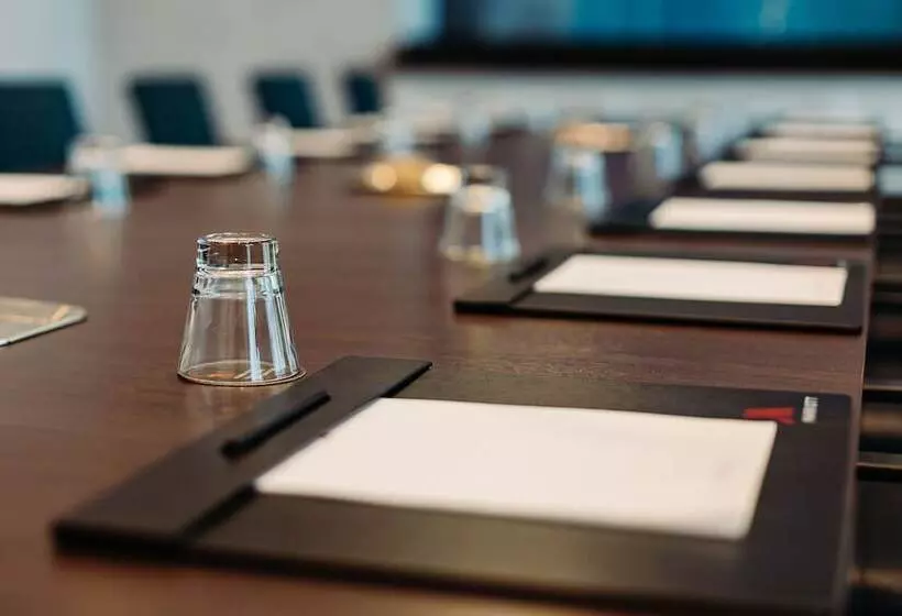 هتل Baltimore Marriott Waterfront