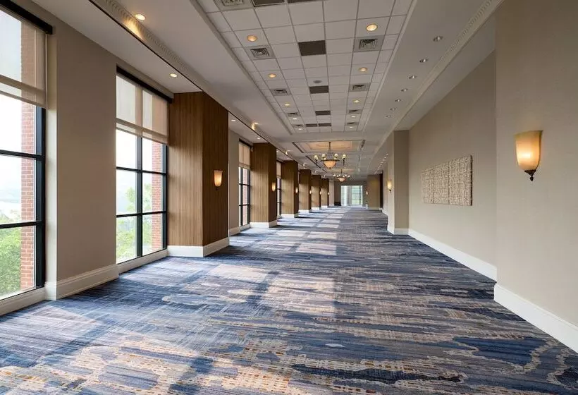 هتل Baltimore Marriott Waterfront