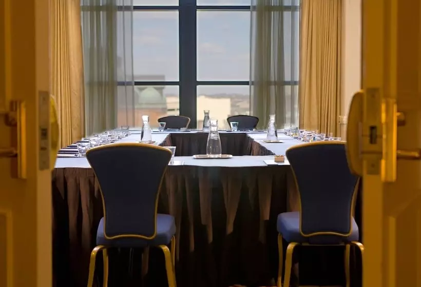 هتل Baltimore Marriott Waterfront