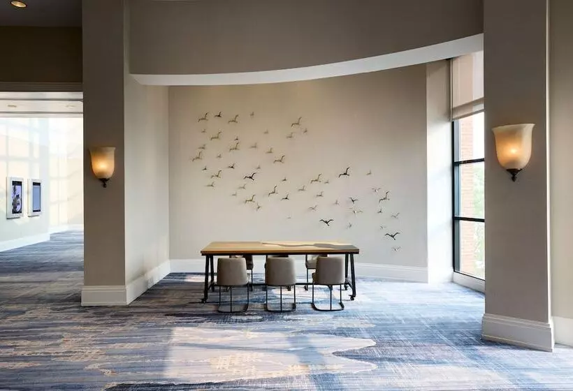 هتل Baltimore Marriott Waterfront