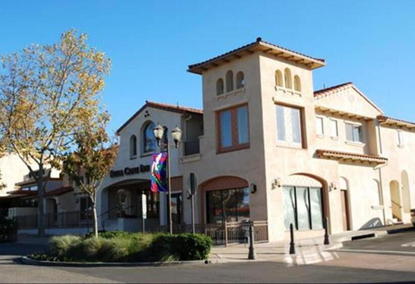 ホテル Bella Capri Inn And Suites