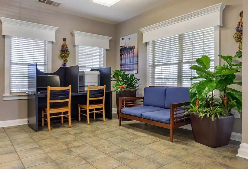 Отель Bluegreen Vacations Harbour Lights