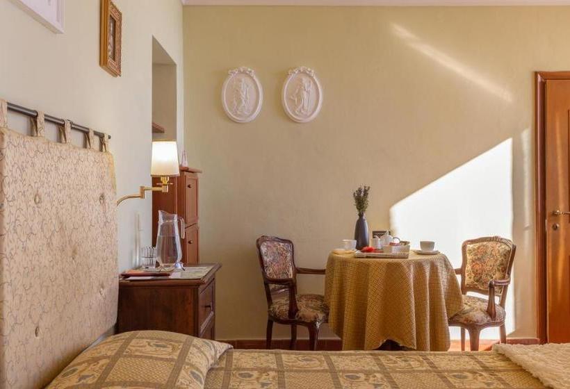 בית מלון כפרי Villa Casafrassi  Only Adults