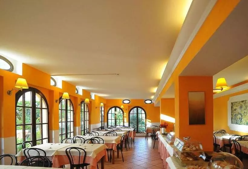 Отель Villa Casafrassi  Only Adults