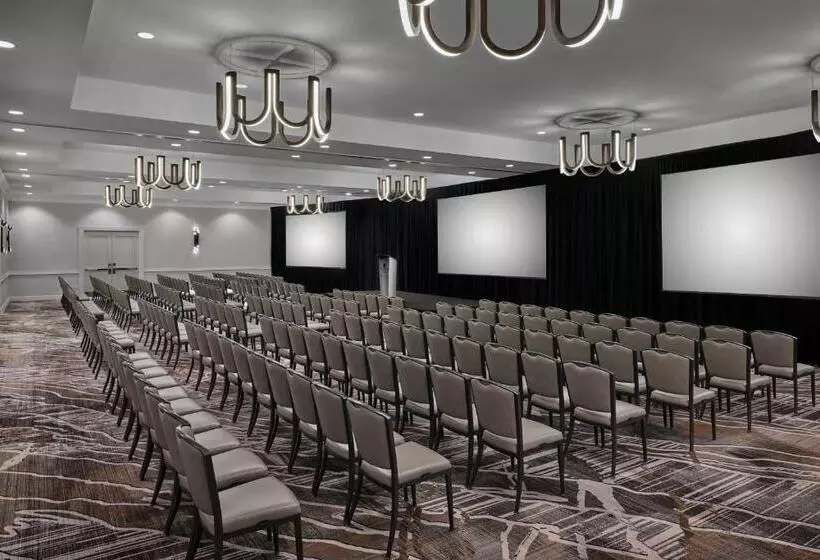 Clio, A Luxury Collection Hotel, Denver Cherry Creek