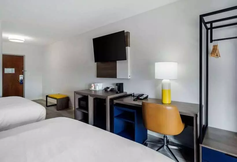 ホテル Comfort Inn & Suites