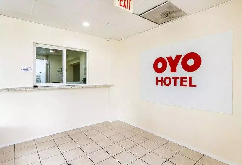 Oyo Hotel San Antonio Lackland AFB Seaworld Hwy 90 W