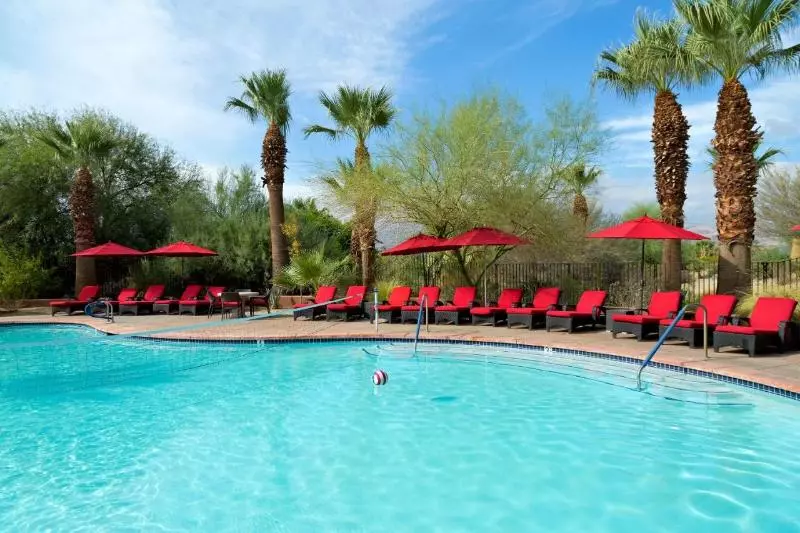 ホテル Hilton Grand Vacations Club Palm Desert