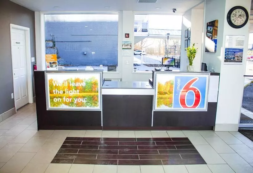 Motel 6 Chilhowie, Va