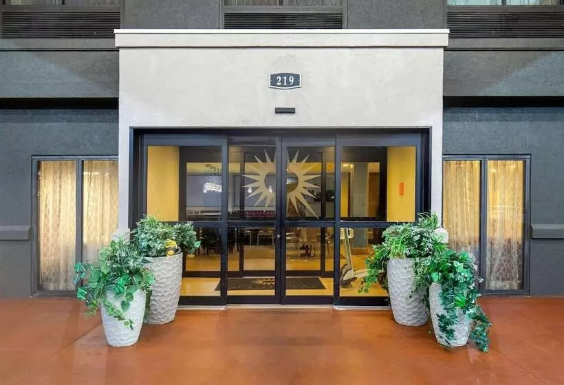 호텔 La Quinta Inn By Wyndham Pigeon Forgedollywood