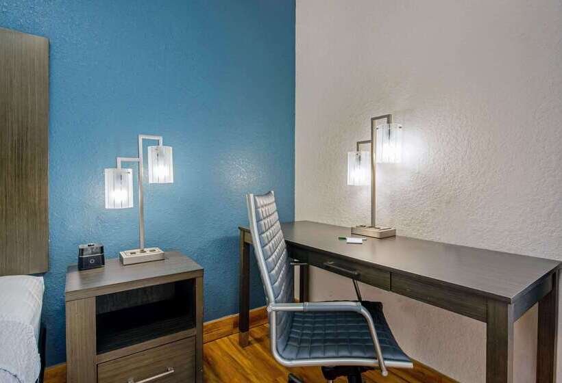 Отель La Quinta Inn & Suite Kingwood Houston Iah Airport 53200