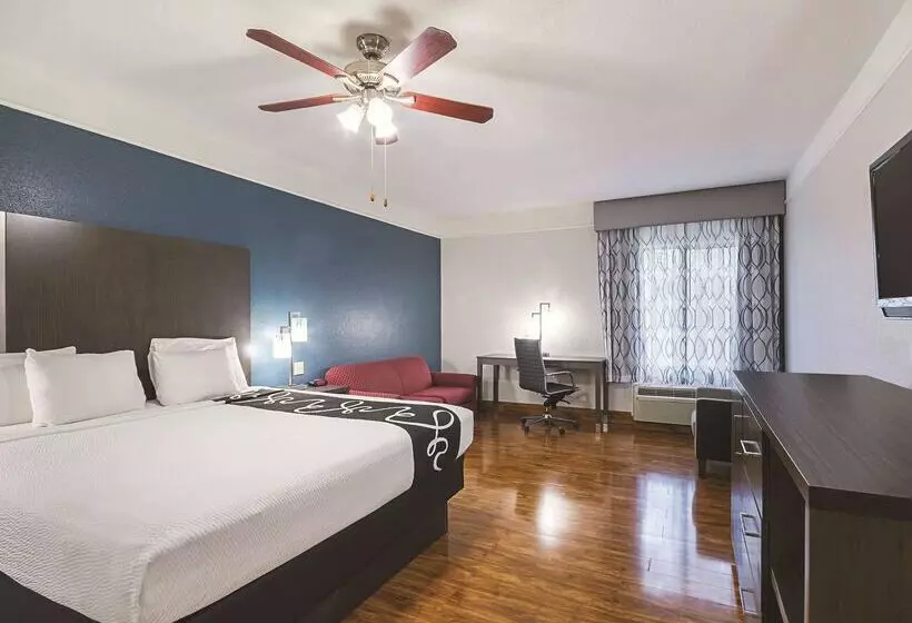 Hotel La Quinta Inn & Suite Kingwood Houston Iah Airport 53200