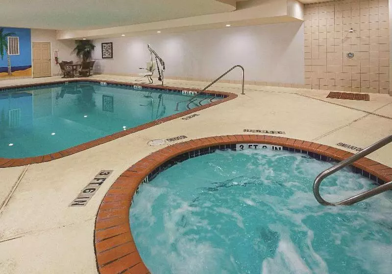 Hotel La Quinta Inn & Suite Kingwood Houston Iah Airport 53200