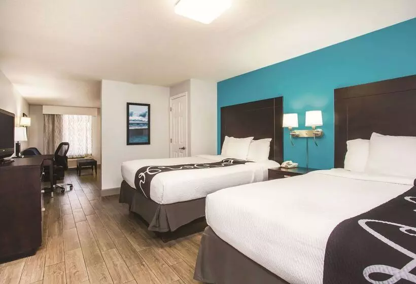 Hotel La Quinta By Wyndham Oceanfront Daytona Beach