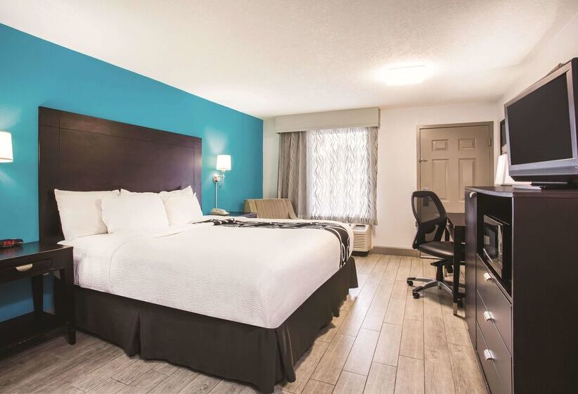 فندق La Quinta By Wyndham Oceanfront Daytona Beach