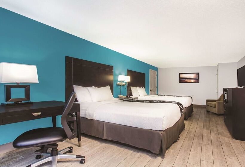 فندق La Quinta By Wyndham Oceanfront Daytona Beach