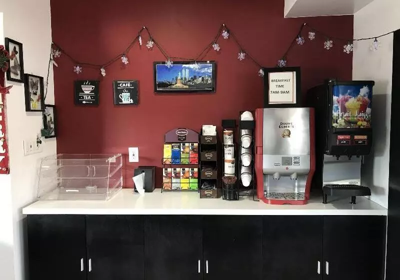 Legend Hotel Hollywood