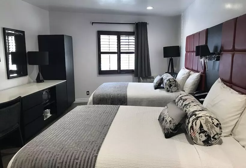 Legend Hotel Hollywood