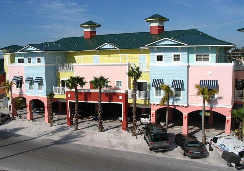 בית מלון כפרי The Lighthouse Resort Inn & Suites