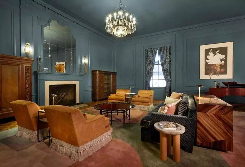 Marcus Whitman Hotel And Conference Center