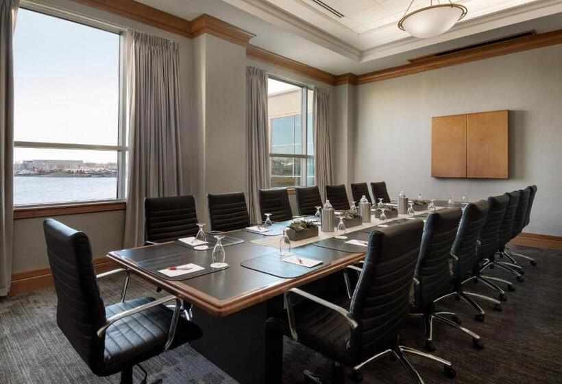 בית מלון כפרי Marriott Indianapolis North