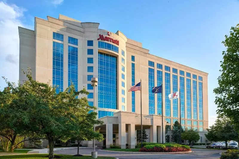 호텔 Marriott Indianapolis North