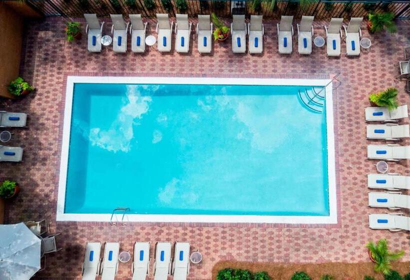 Szálloda Marriott Savannah Riverfront