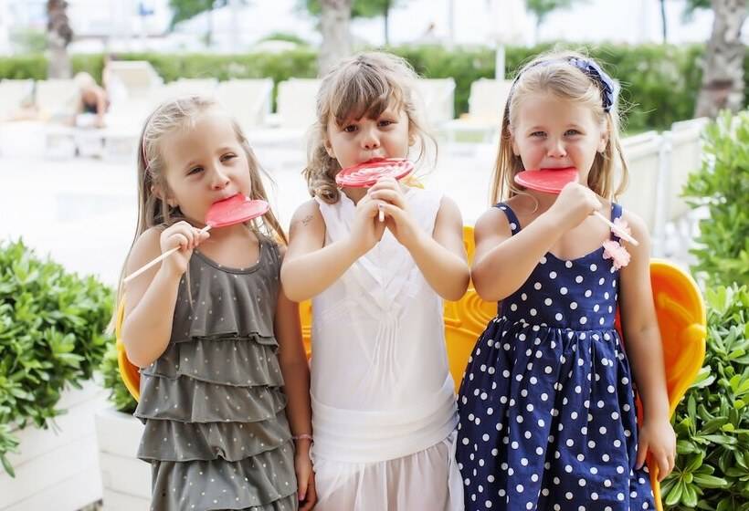 هتل Milano Helvetia