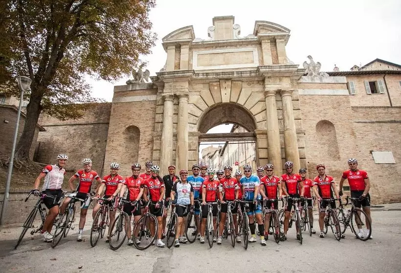 هتل Milano Helvetia