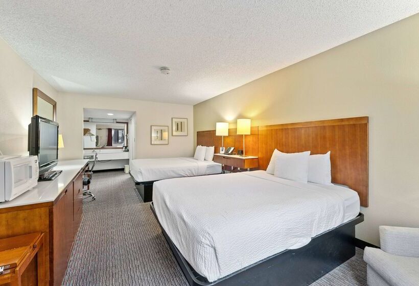 Hotelli Ramada By Wyndham Cedar City