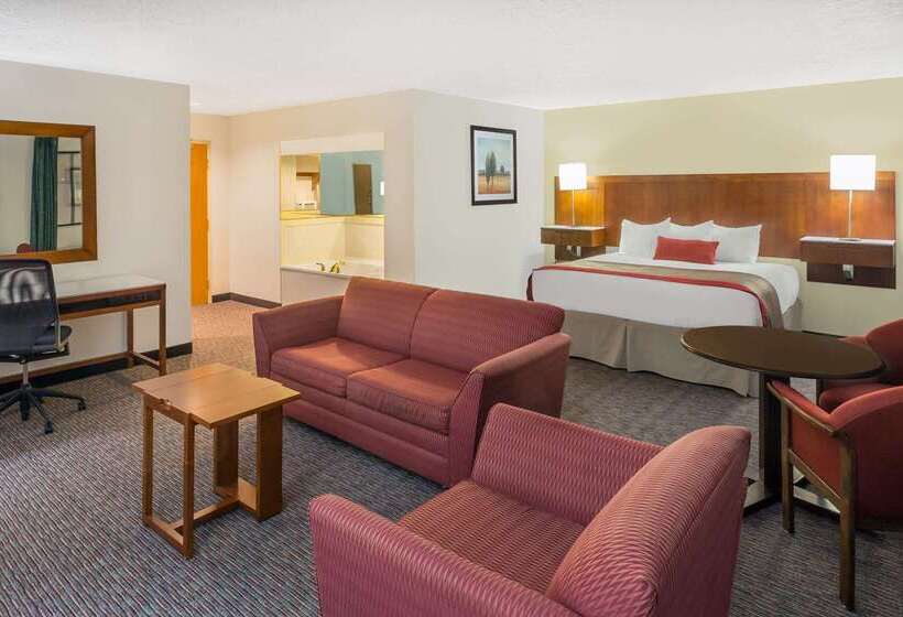 Hotelli Ramada By Wyndham Cedar City