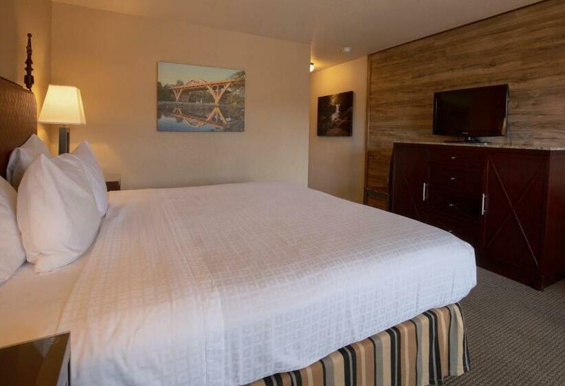 Szálloda Riverside Inn